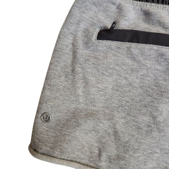 Lululemon‎ Womens Gray Shorty Shorts Wide Waistband Sz Sm - Picture 6 of 7